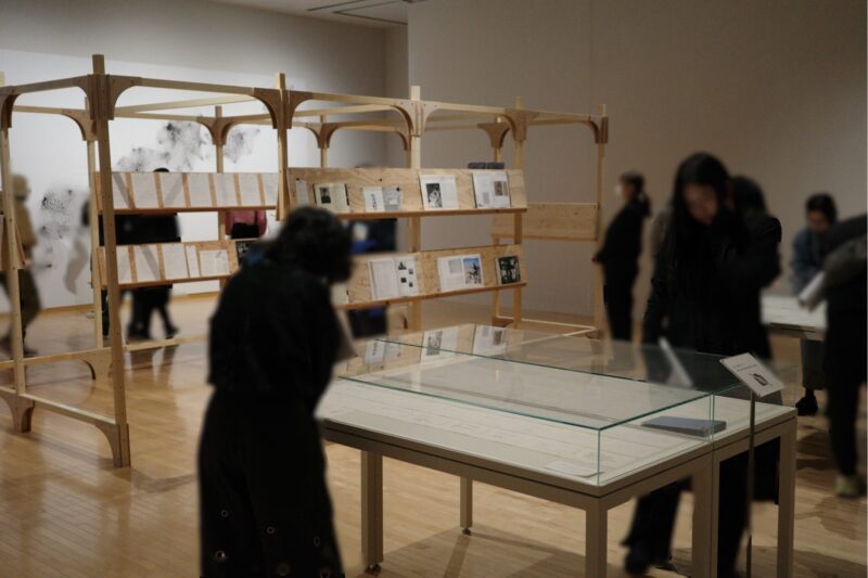 東京都現代美術館「坂本龍一展」に行った感想。チケット、混雑状況、所要時間、グッズなど