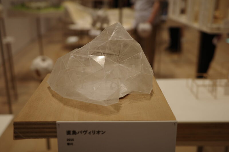 森美術館で開催「藤本壮介の建築:原初・未来・森」に行った感想。チケットやアクセス、混雑状況に所要時間、グッズなど