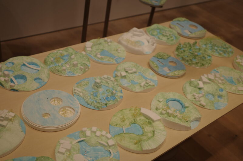 森美術館で開催「藤本壮介の建築:原初・未来・森」に行った感想。チケットやアクセス、混雑状況に所要時間、グッズなど