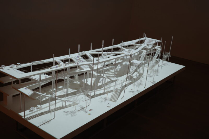 森美術館で開催「藤本壮介の建築:原初・未来・森」に行った感想。チケットやアクセス、混雑状況に所要時間、グッズなど