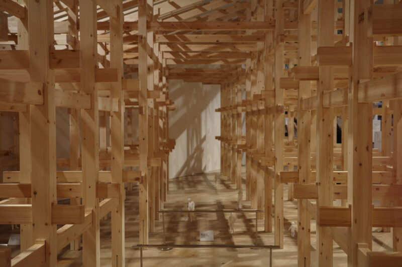 森美術館で開催「藤本壮介の建築:原初・未来・森」に行った感想。チケットやアクセス、混雑状況に所要時間、グッズなど