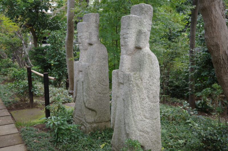 白金台の静寂と現代の感性。生まれ変わった「荏原 畠山美術館」で出会う、杉本博司と茶の湯の世界