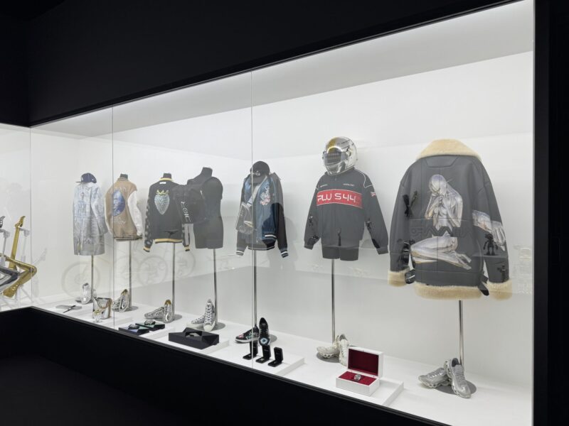 空山基展「SORAYAMA 光・透明・反射 -TOKYO-」レポ|見どころ・混雑・グッズ・所要時間を徹底解説【CREATIVE MUSEUM TOKYO】