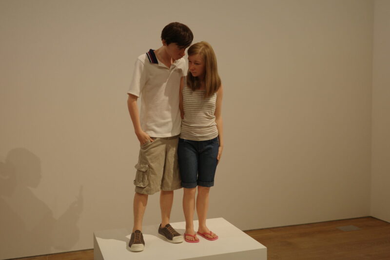 森美術館で開催「ロン・ミュエク展」に行った感想。所要時間や混雑状況、グッズなど