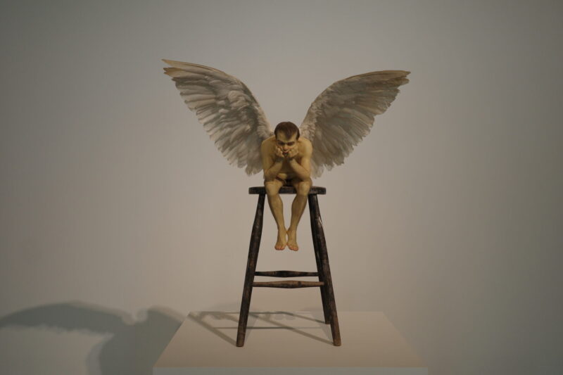 森美術館で開催「ロン・ミュエク展」に行った感想。所要時間や混雑状況、グッズなど